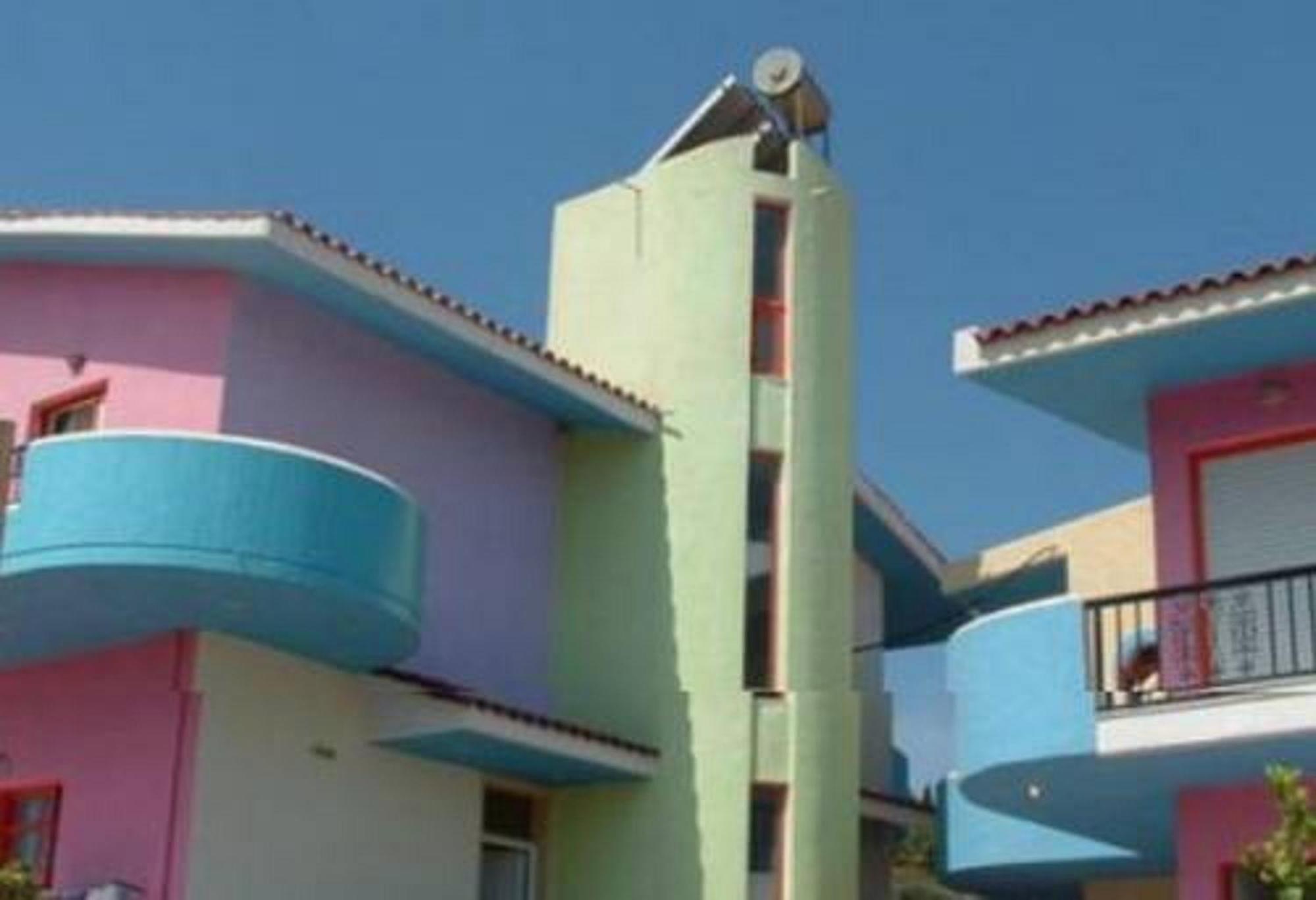 Sofia Aparthotel 2*